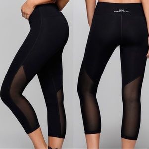 Lorna Jane Leggings Shape to fit Mesh Black Cropped Athletic Leggings